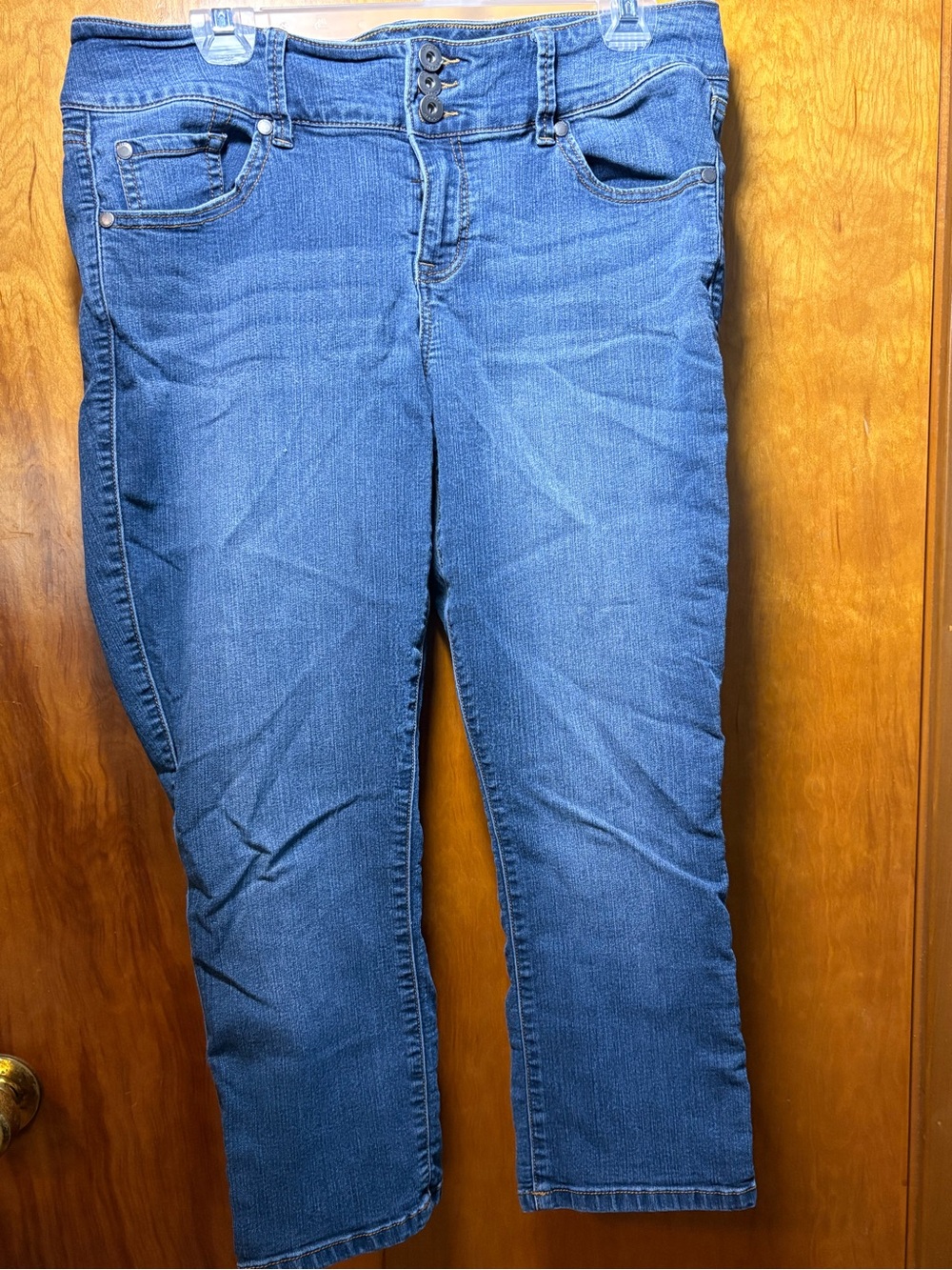 torrid Straight-Leg Stretch Jeans in Medium Blue